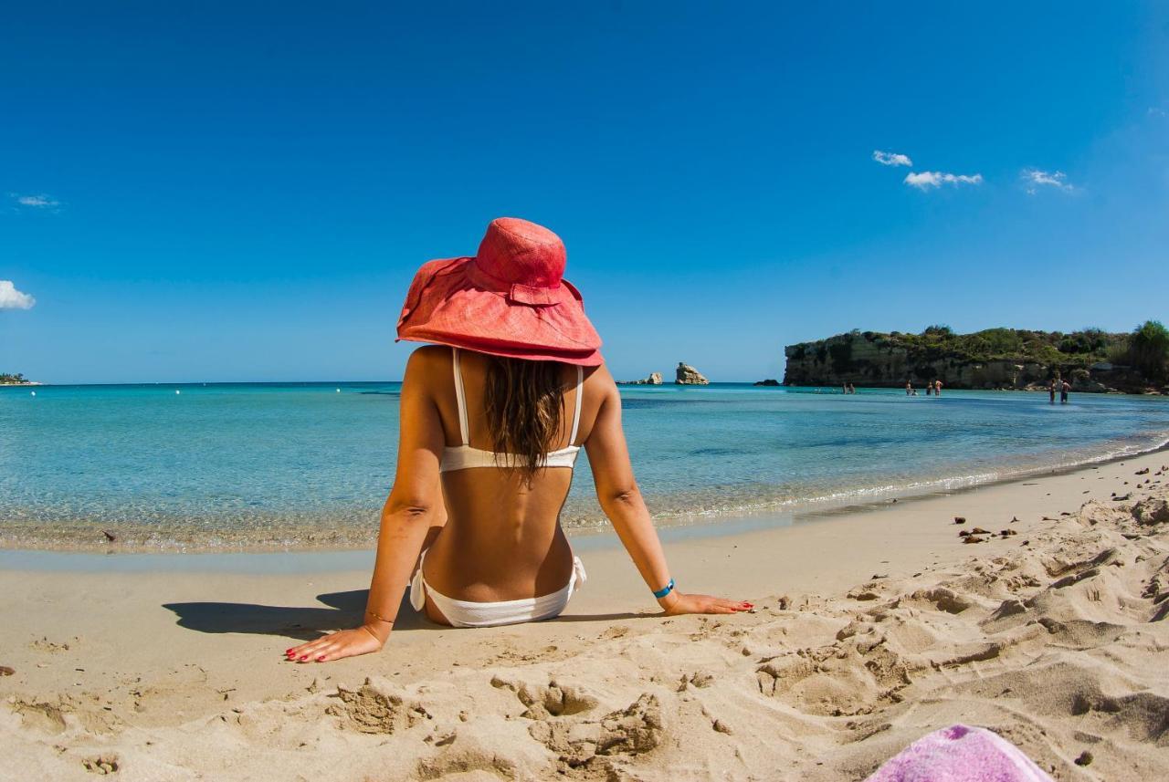 Futura Club Spiagge Bianche Hotell Fontane Bianche Eksteriør bilde